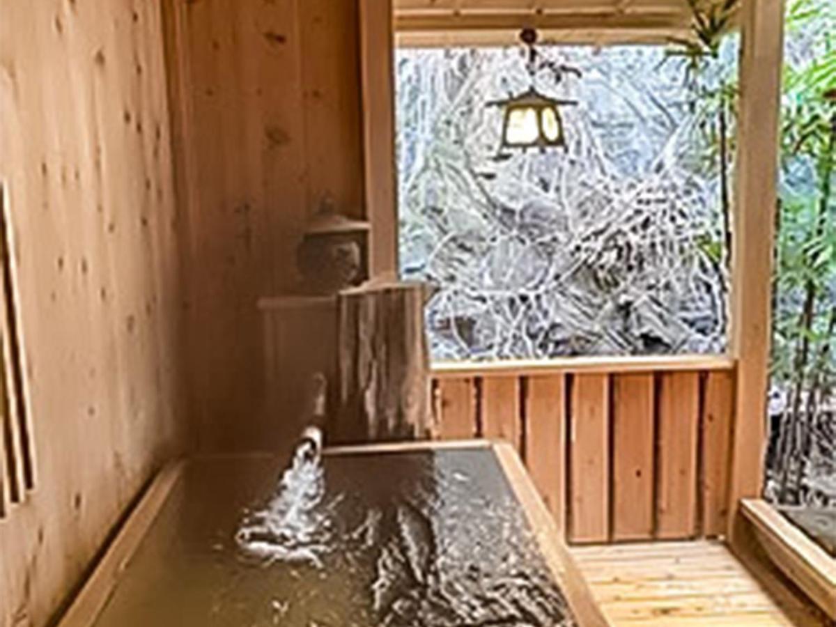 Hotel Atami Ikyuan 熱海一休庵 Exterior foto